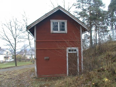 tumba hus 36.04.JPG